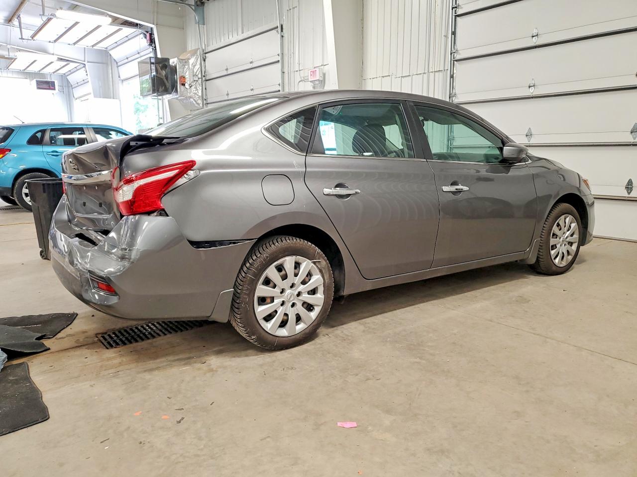 Nissan Sentra S
