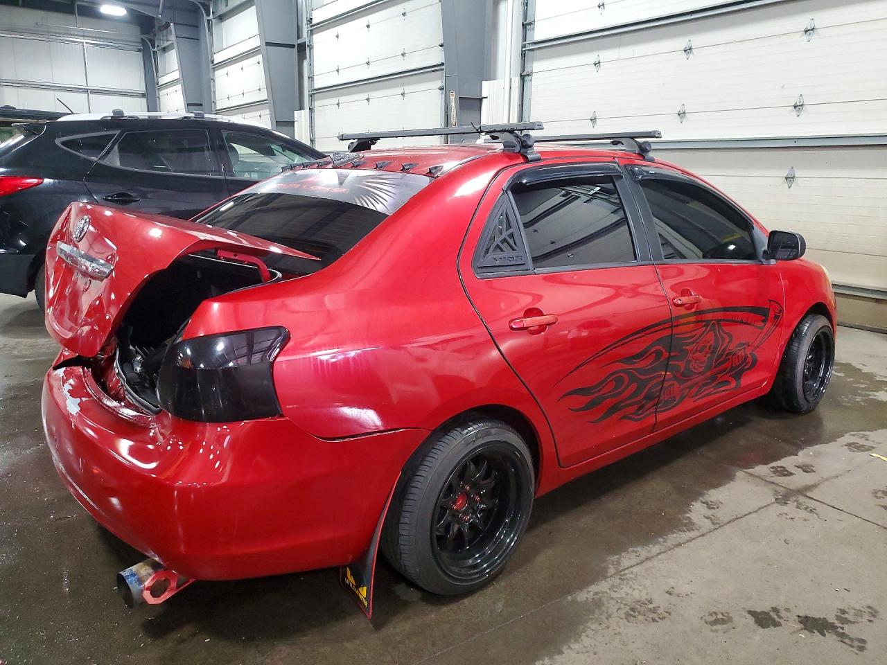 Toyota Yaris Base
