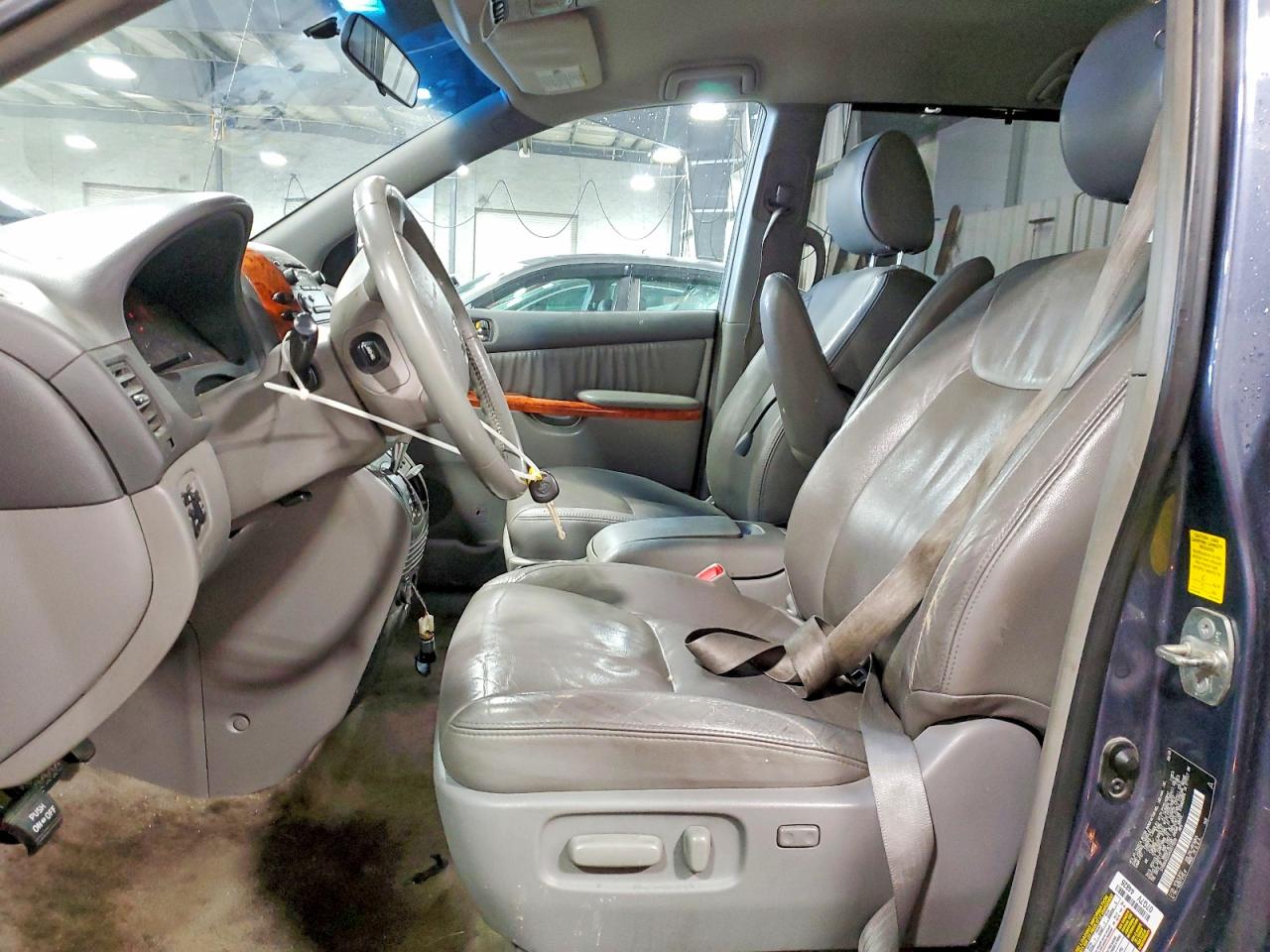 Toyota Sienna Xle