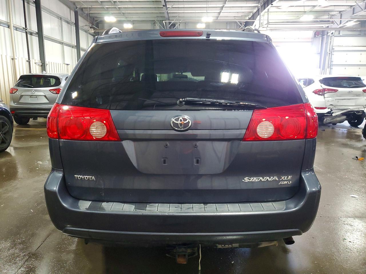 Toyota Sienna Xle