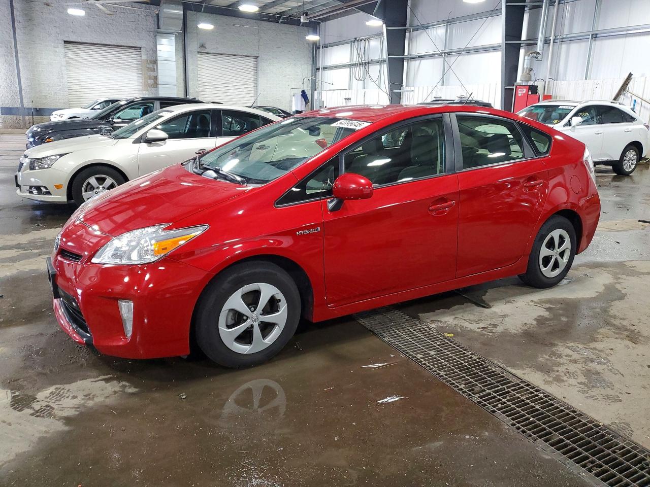 Salvage Toyota Prius Image