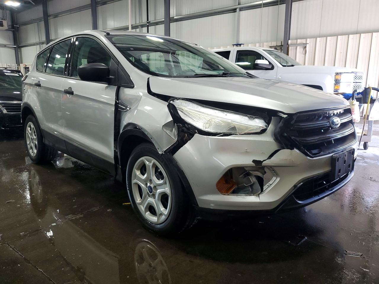 Ford Escape S