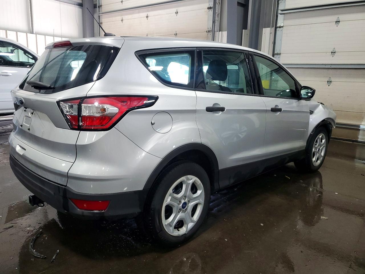 Ford Escape S