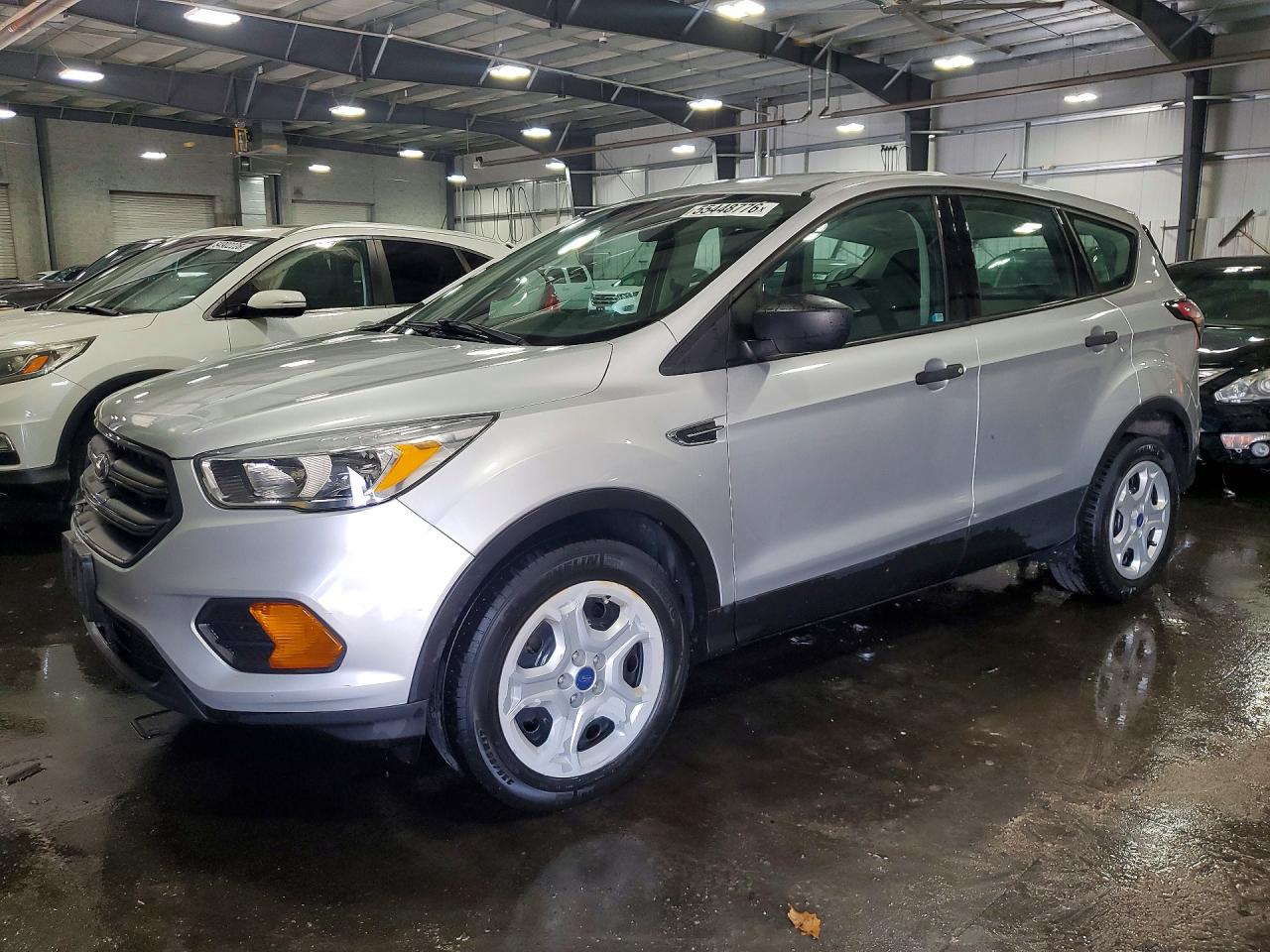 Salvage Ford Escape Image