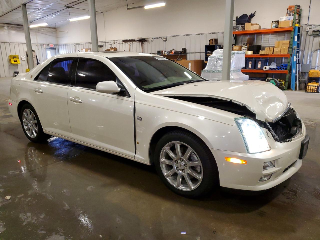 Cadillac STS
