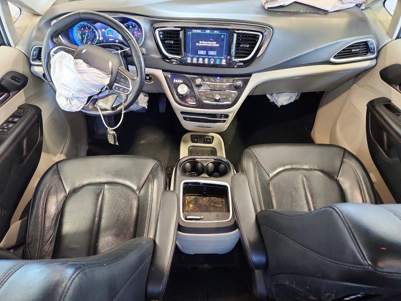 Chrysler Pacifica Touring L Plus