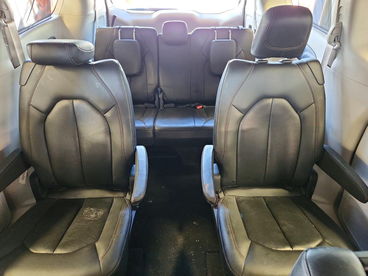 Chrysler Pacifica Touring L Plus