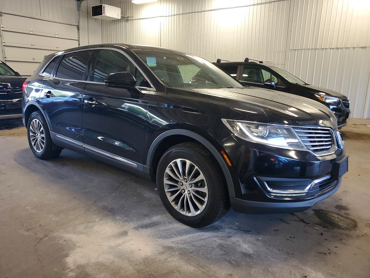 Lincoln MKX Select