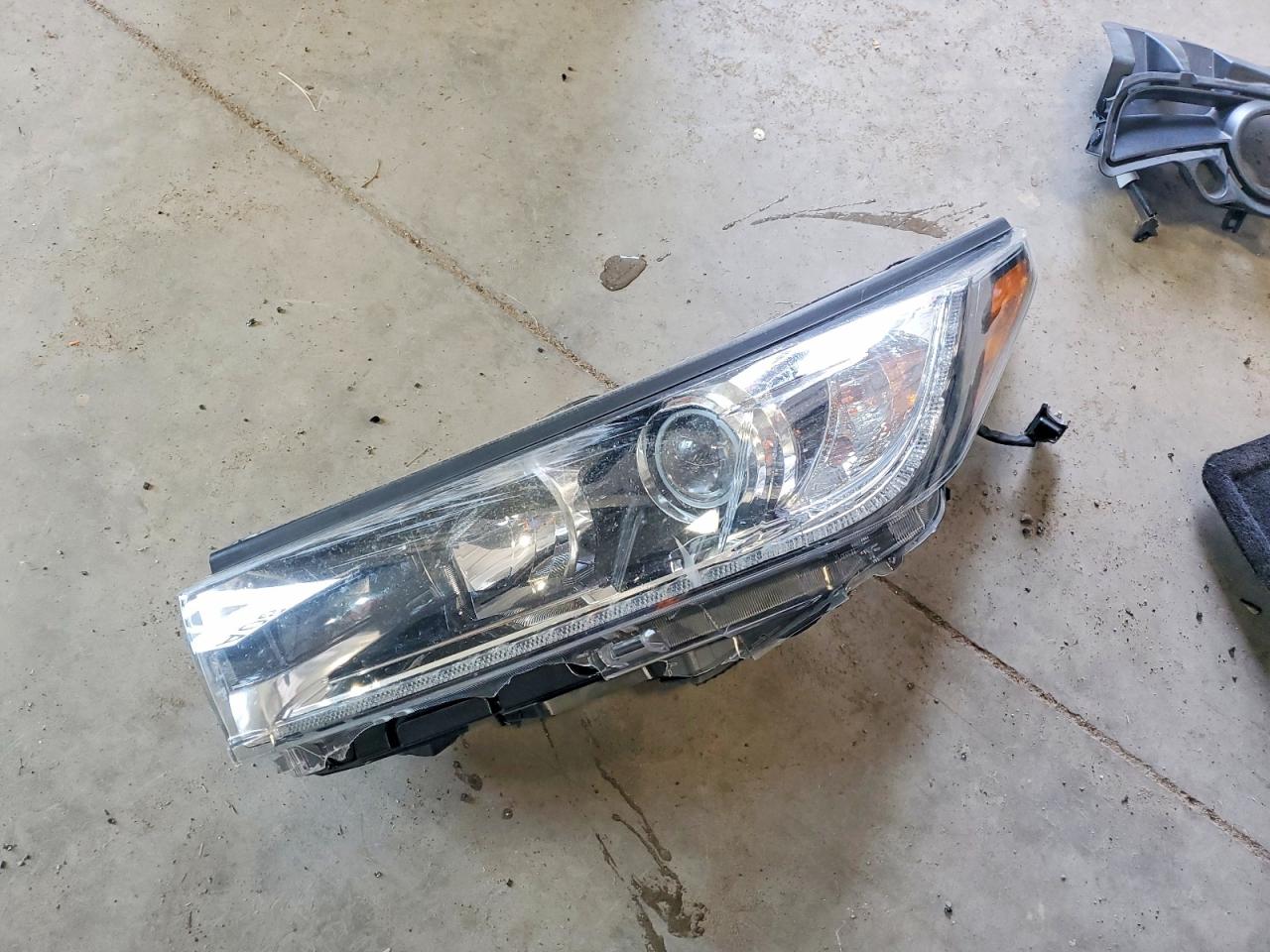 Toyota Highlander Limited Platinum