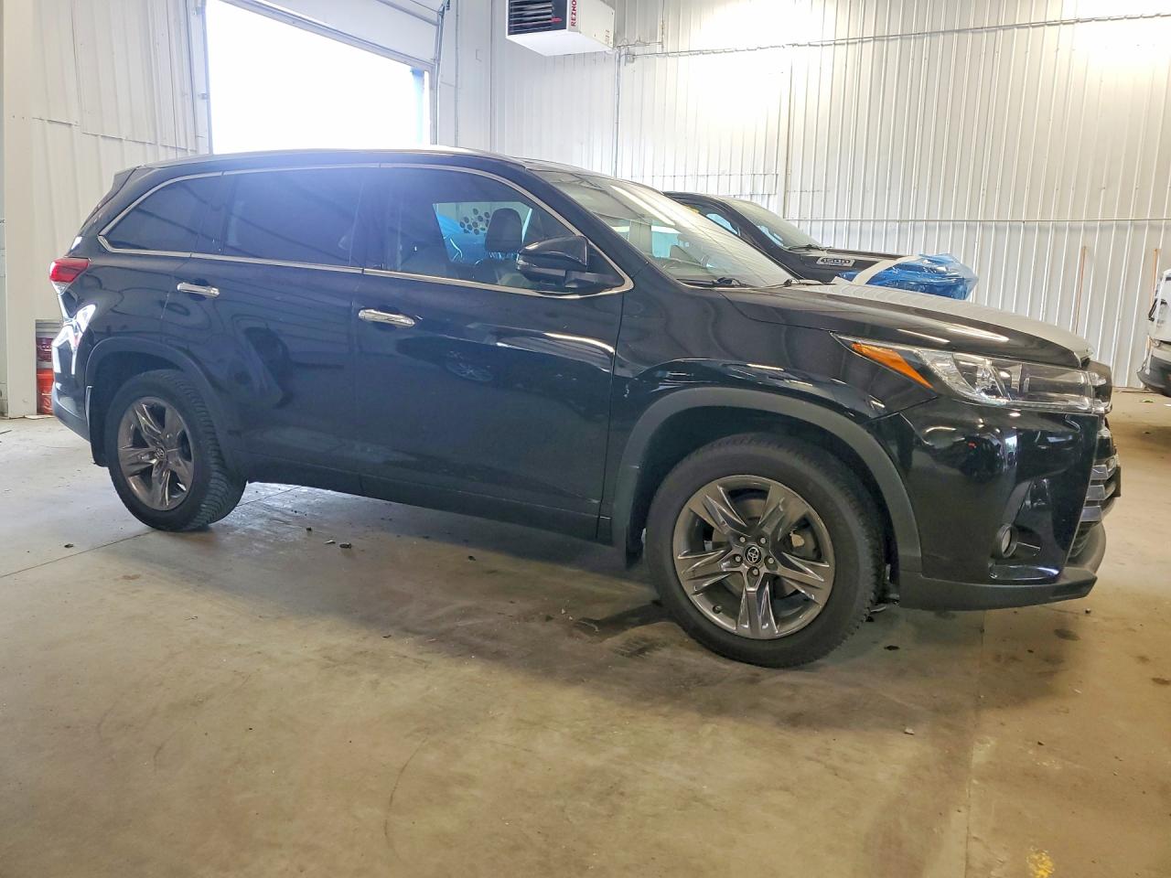Toyota Highlander Limited Platinum