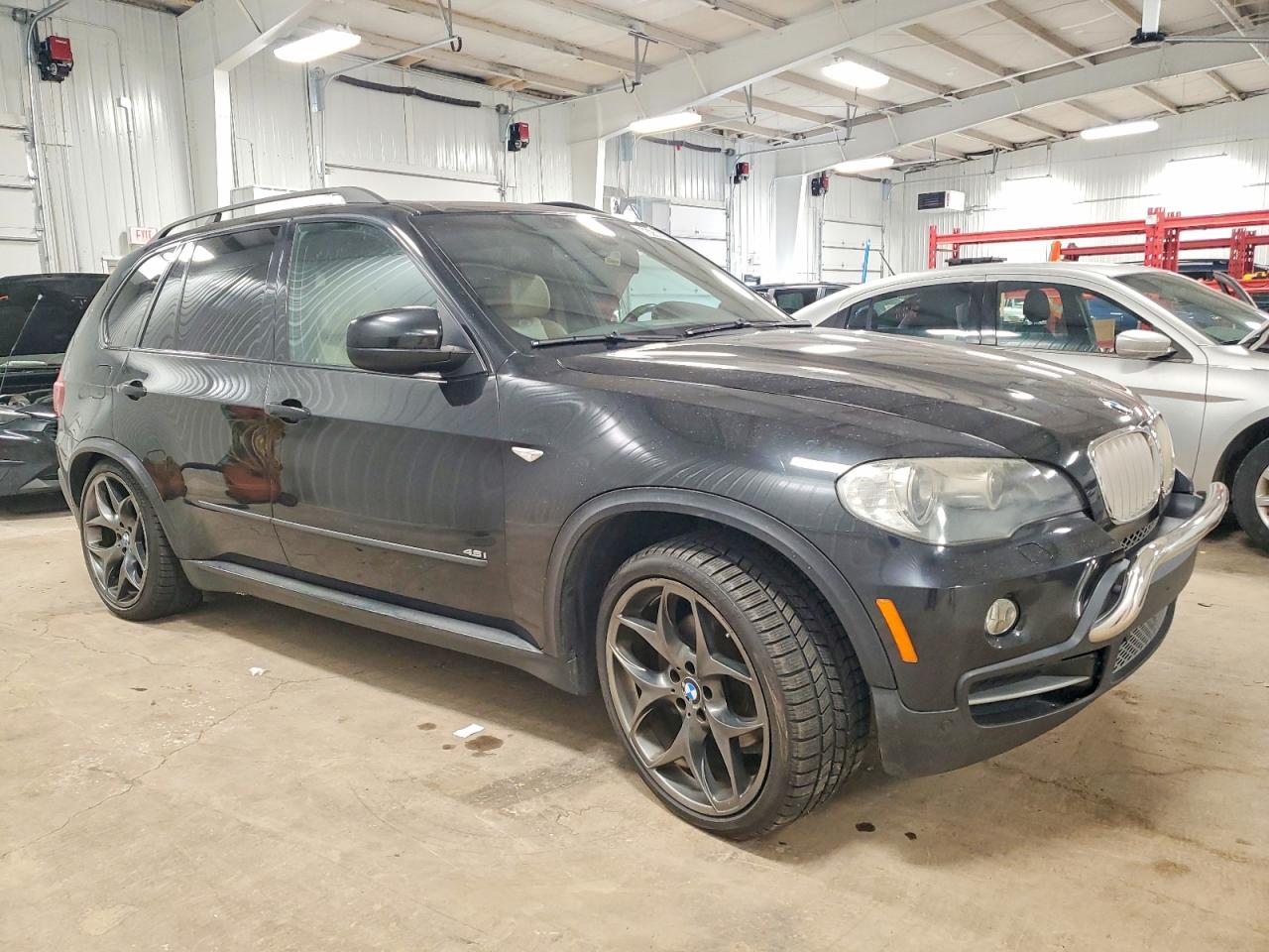 BMW X Series 4.8i