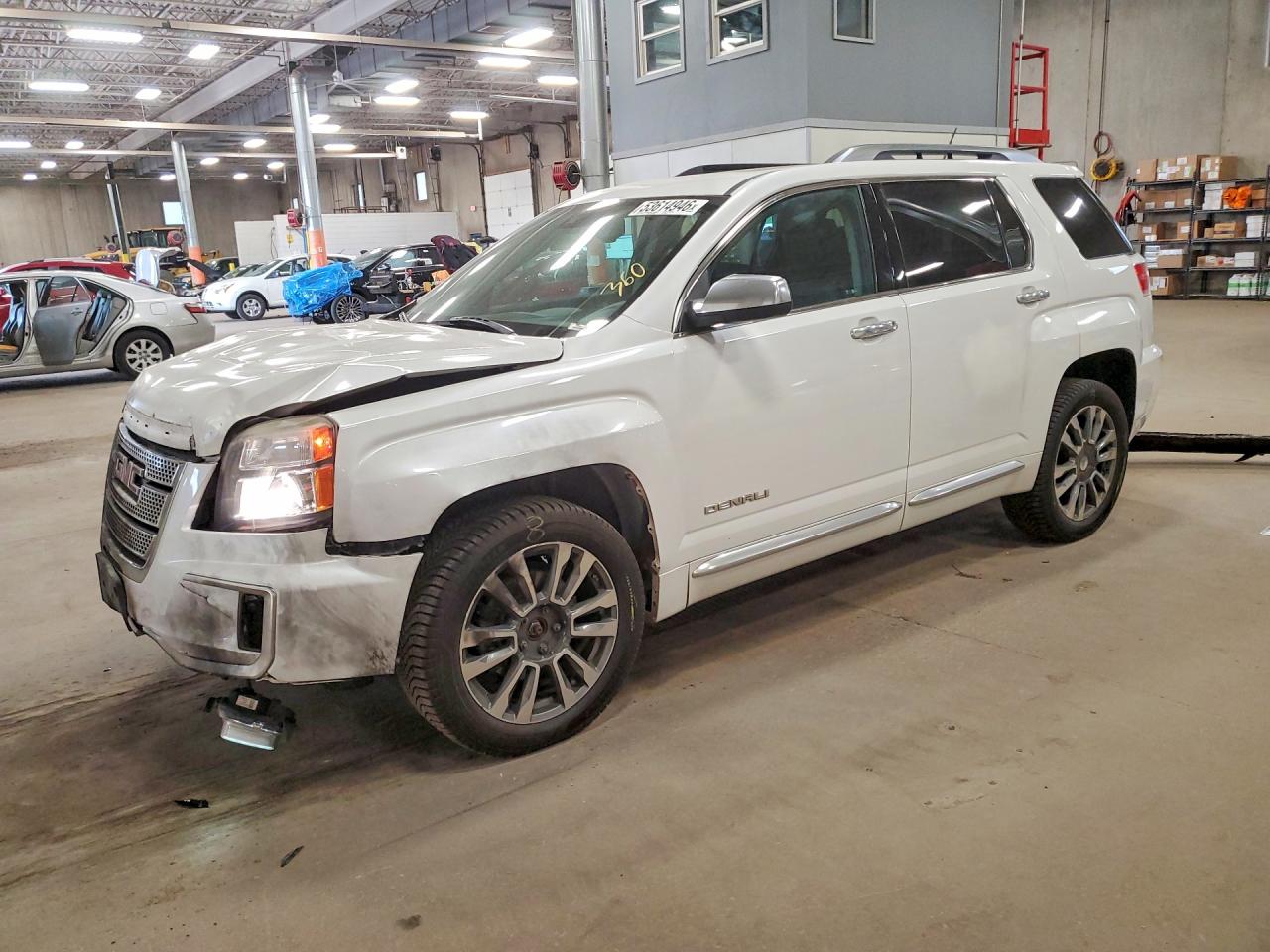 Salvage GMC Terrain Image