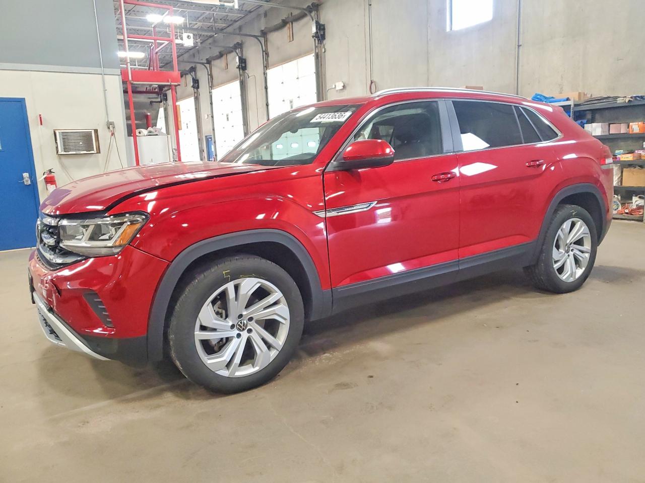 Salvage Volkswagen Atlas Image
