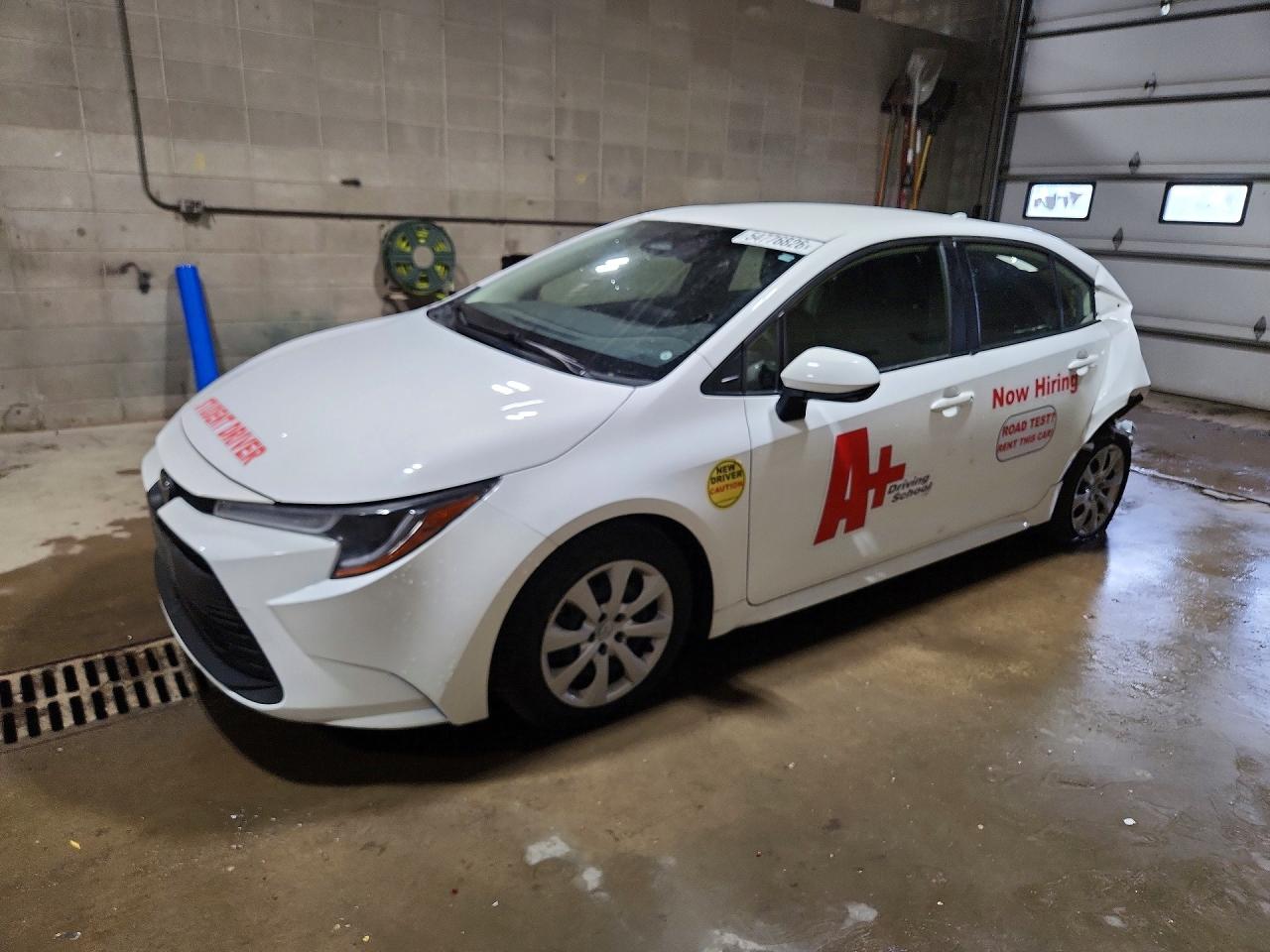 Salvage Toyota Corolla Image
