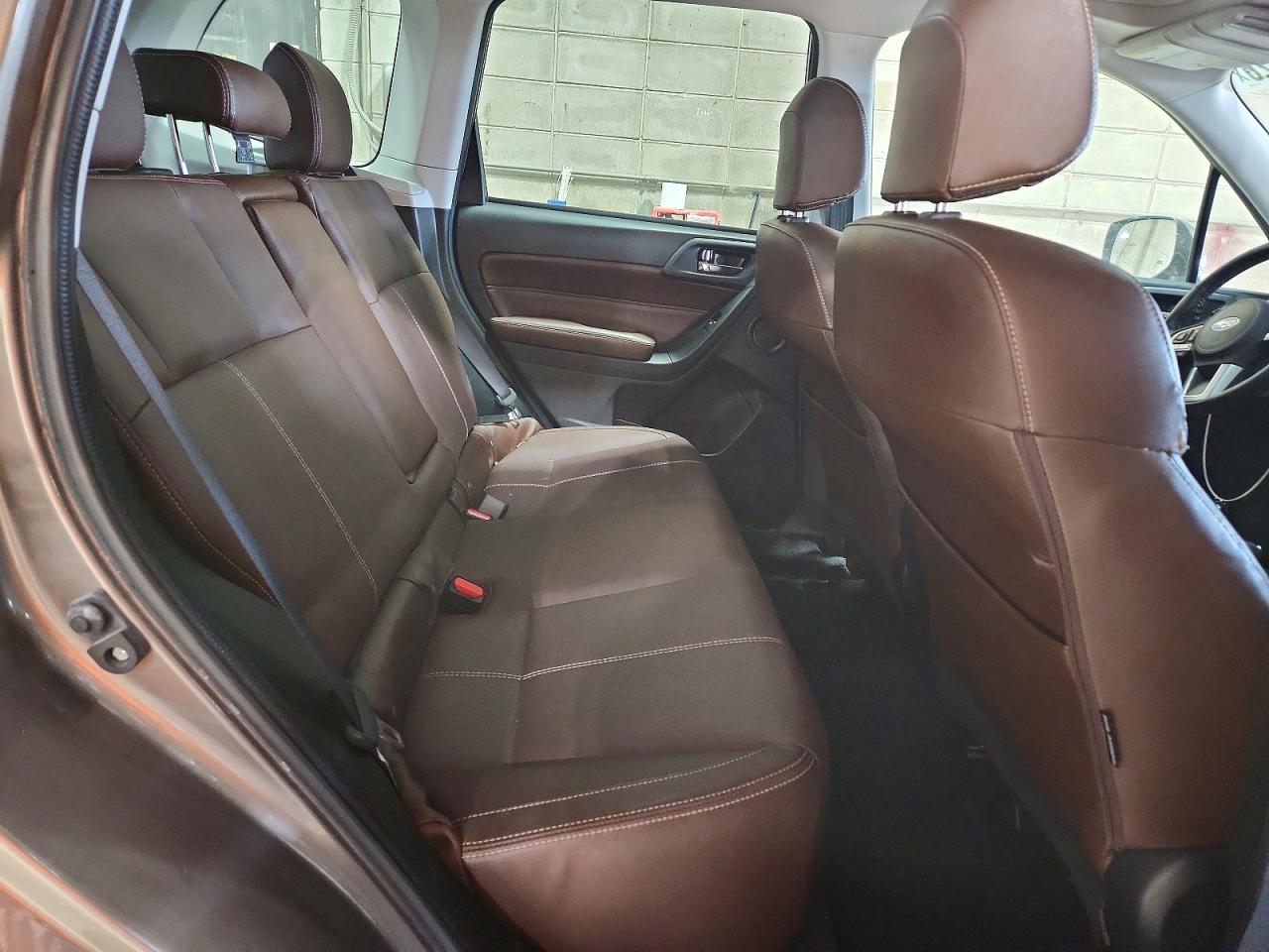 Subaru Forester 2.5i Touring