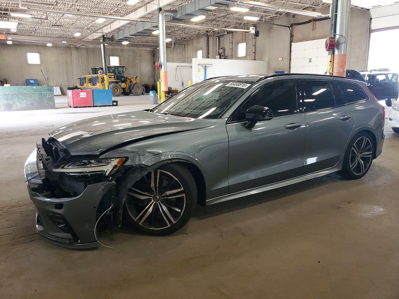 Salvage Volvo V60 Image