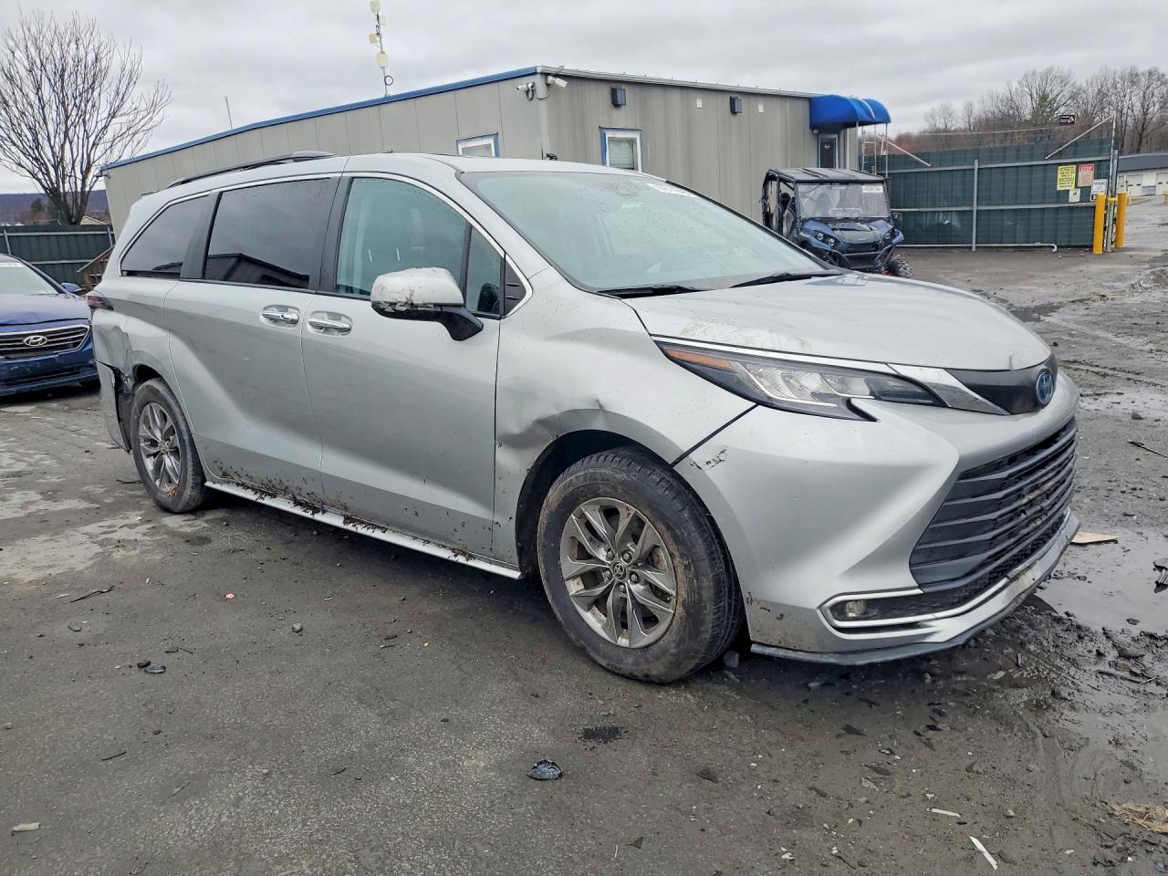 Toyota Sienna Xle 7-passenger