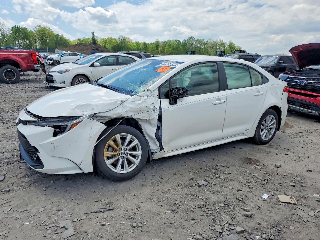 Salvage Toyota Corolla Image
