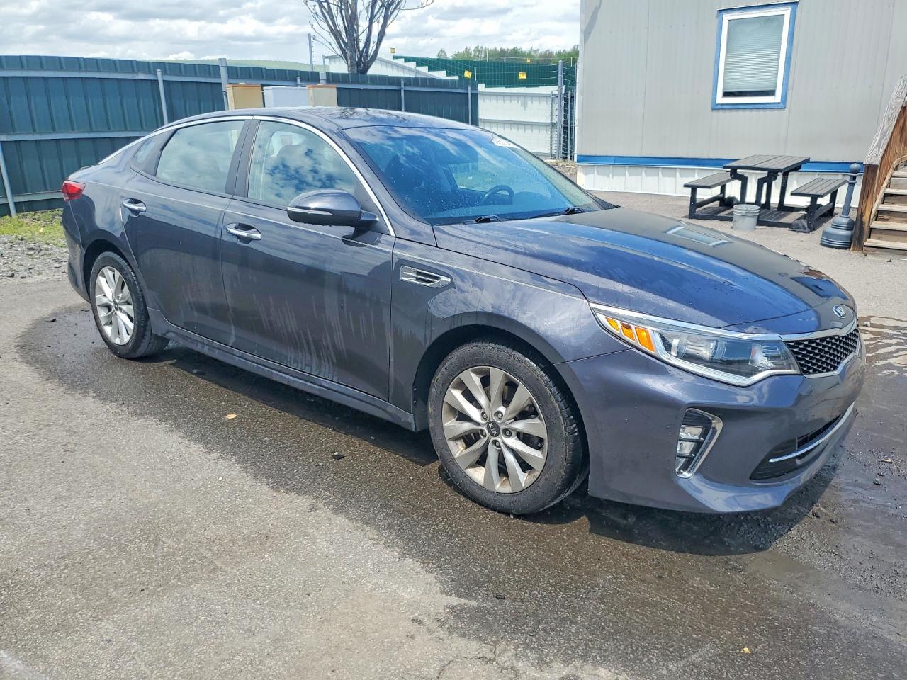 Kia Optima S