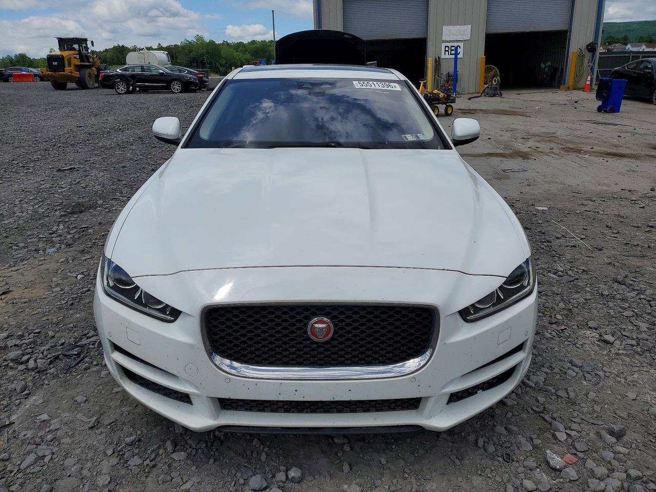 Jaguar XE Prestige
