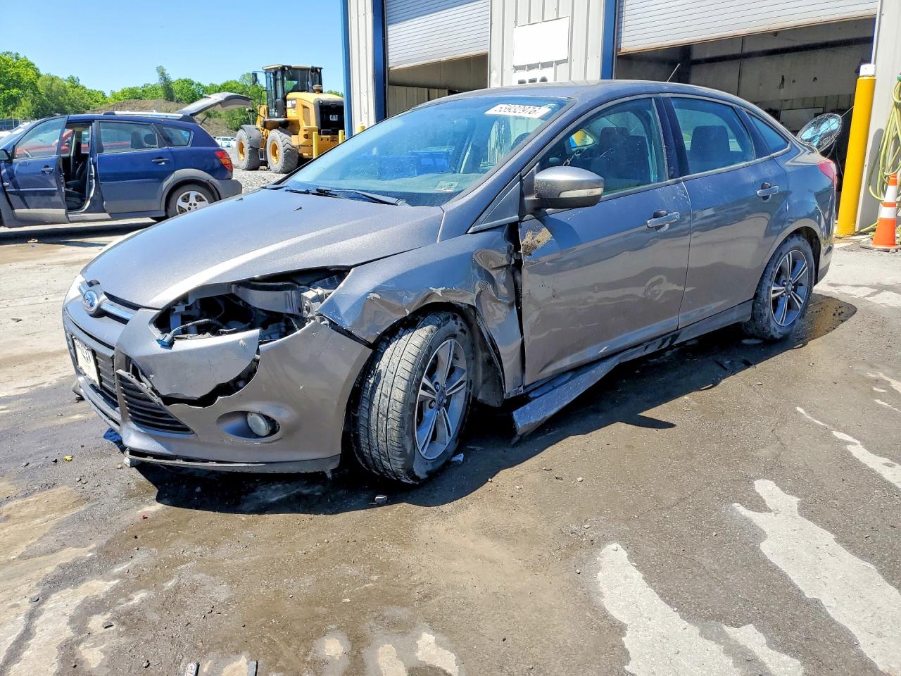Salvage Ford Focus Image