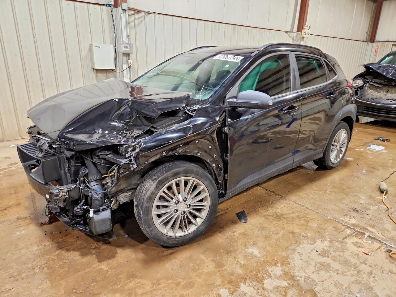 Salvage Hyundai KONA Image