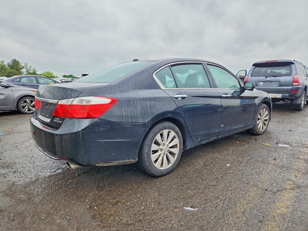 Honda Accord Touring