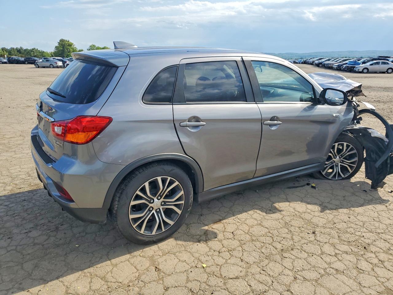 Mitsubishi Outlander Es
