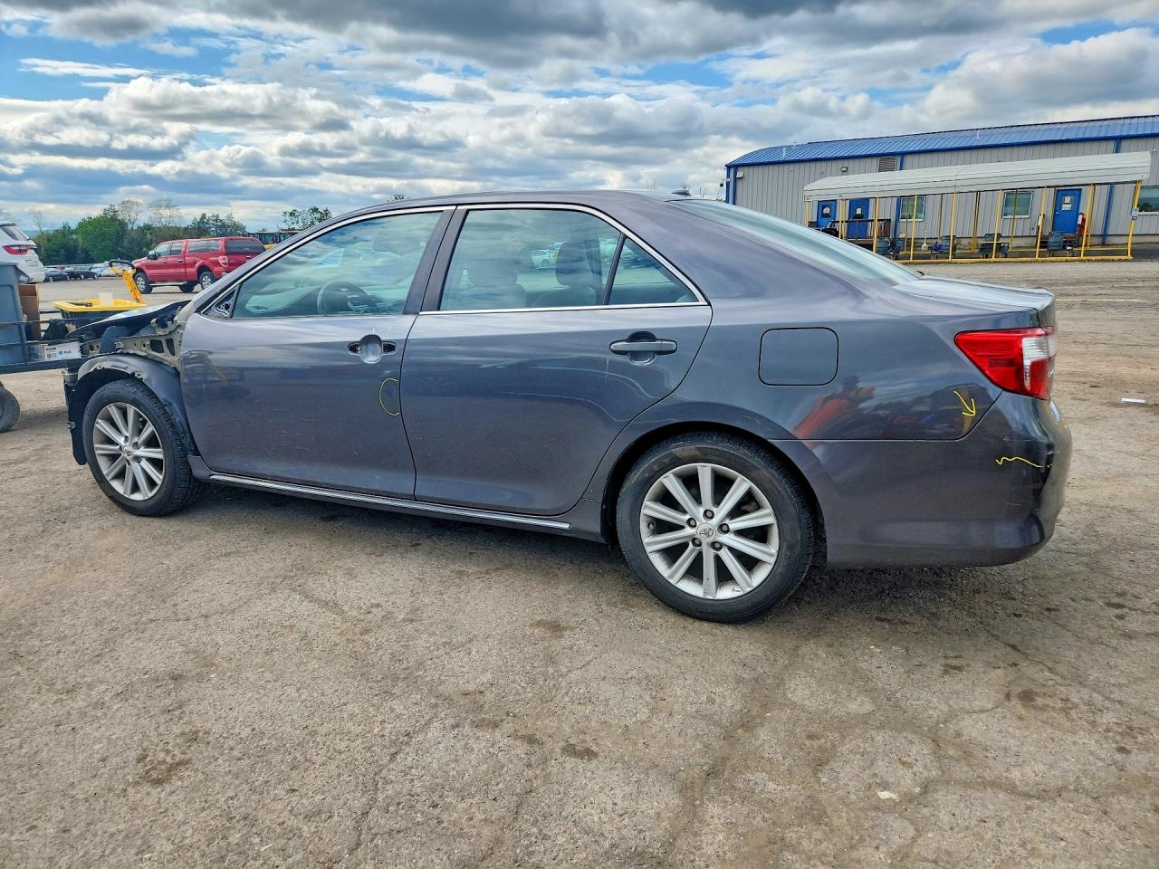 Toyota Camry Xle