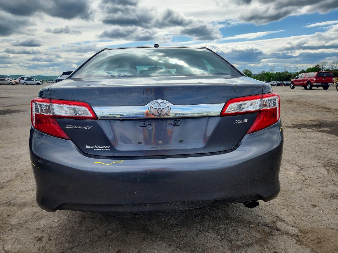 Toyota Camry Xle