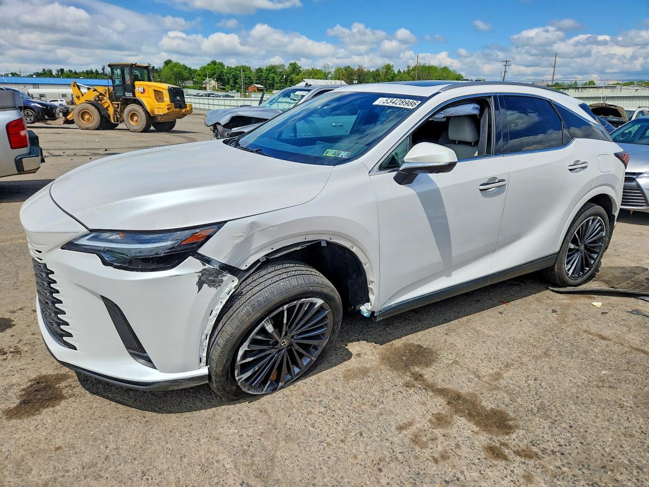 Salvage Lexus RX Image