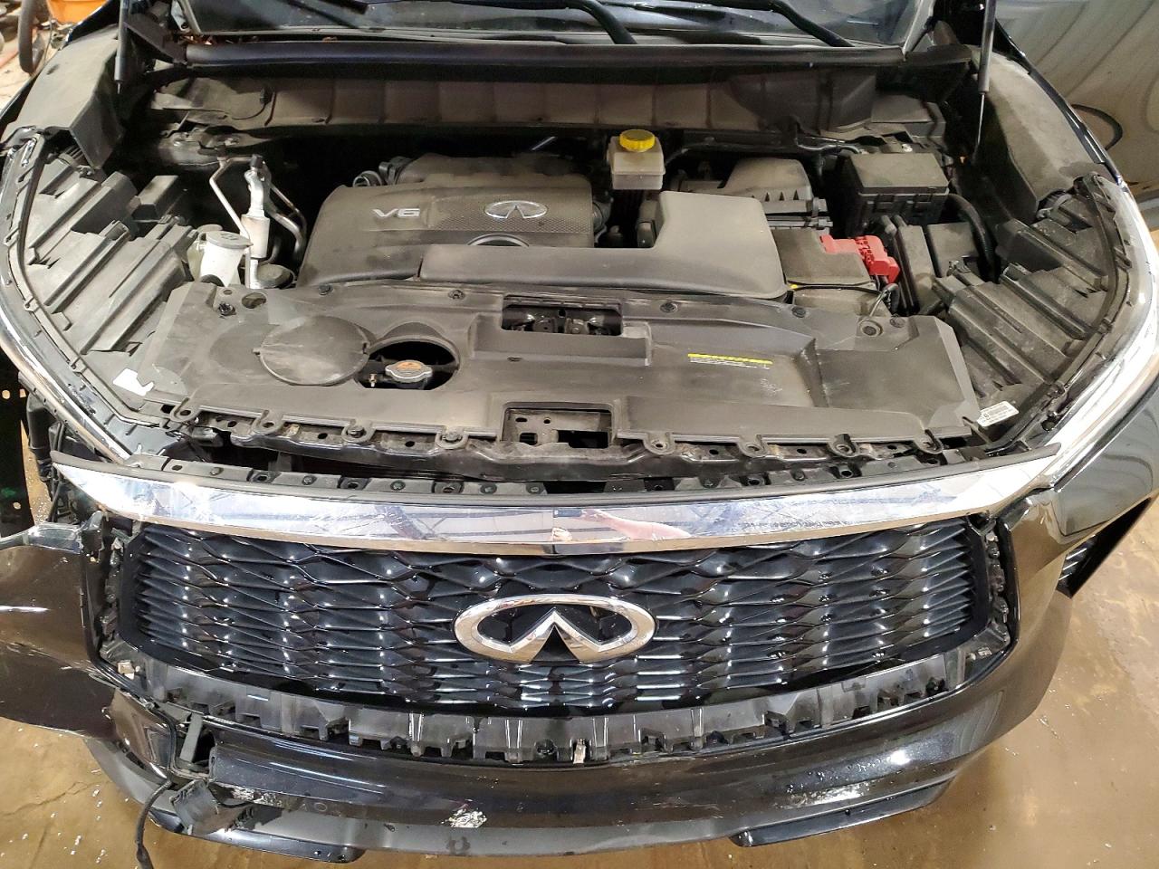 INFINITI Qx Luxe
