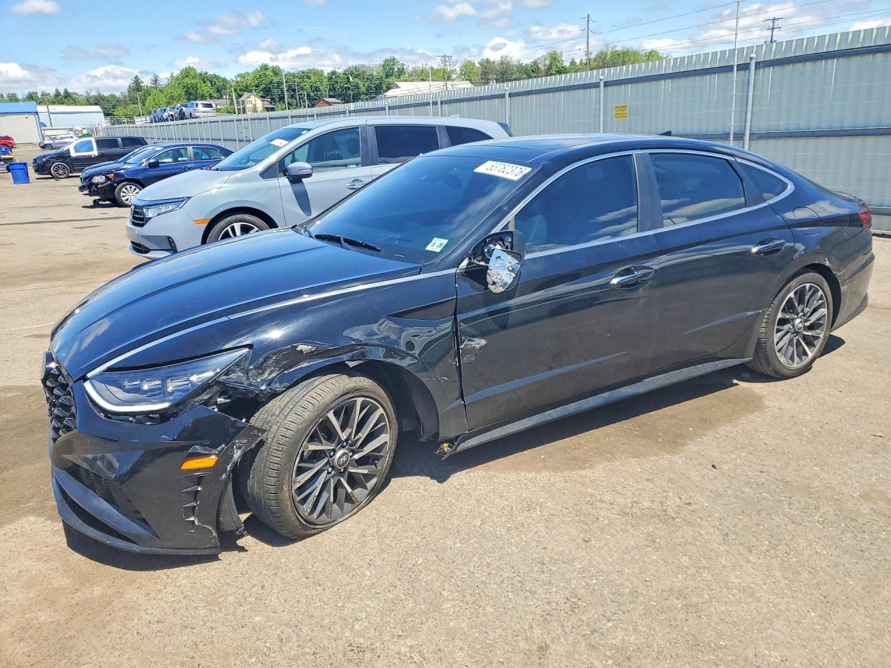 Salvage Hyundai SONATA Image