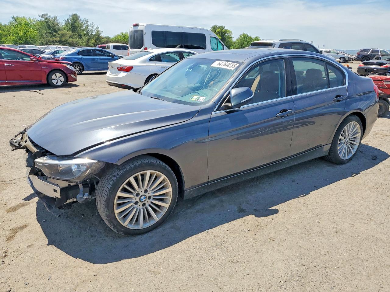 Salvage BMW 3 Series Image