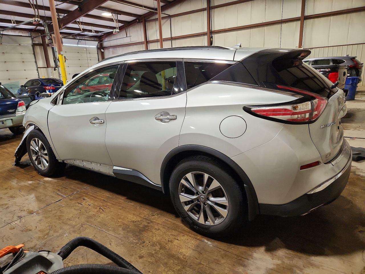 Nissan Murano Sv