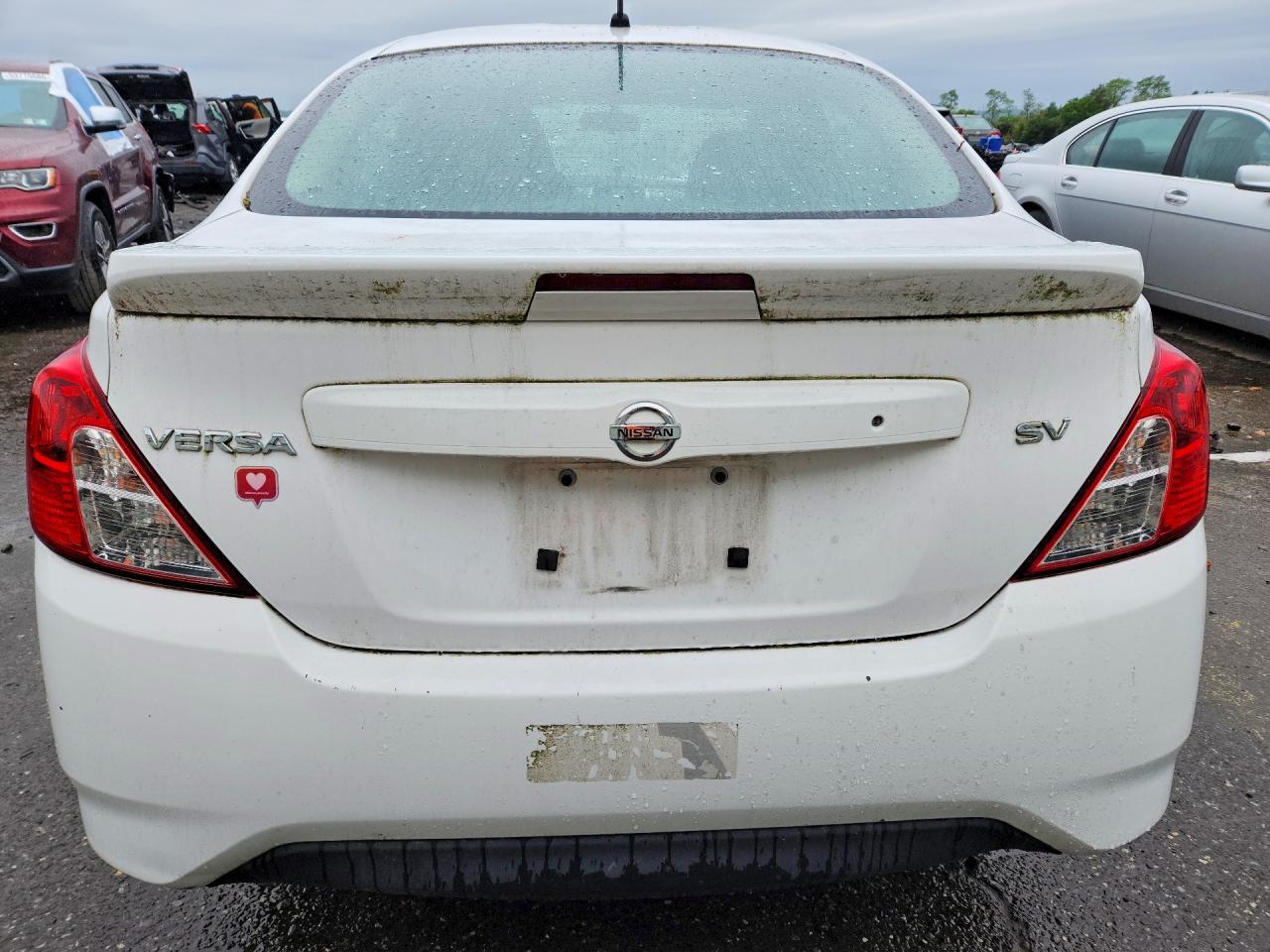 Nissan Versa Sv