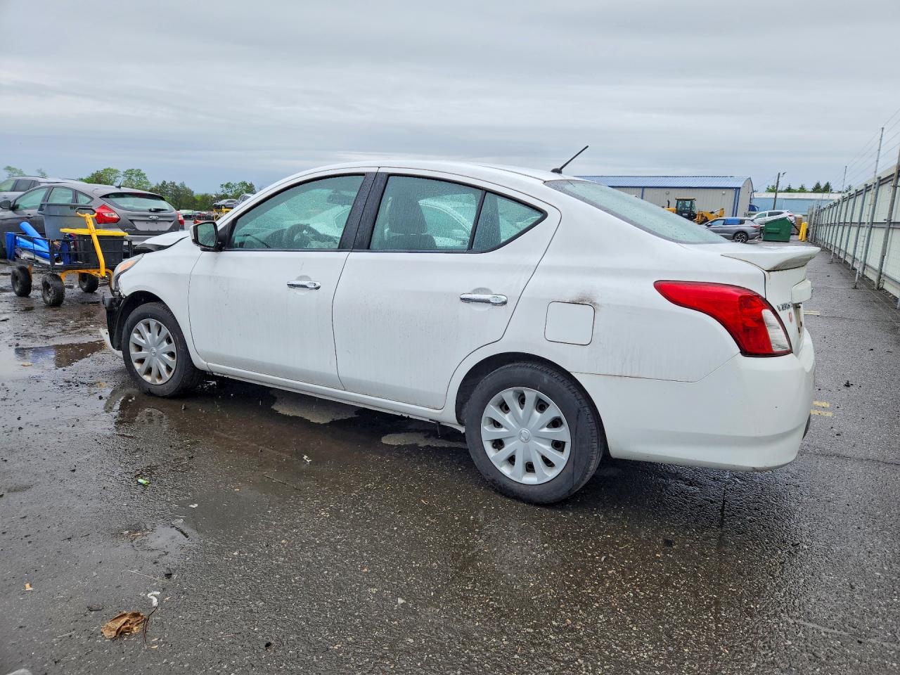 Nissan Versa Sv