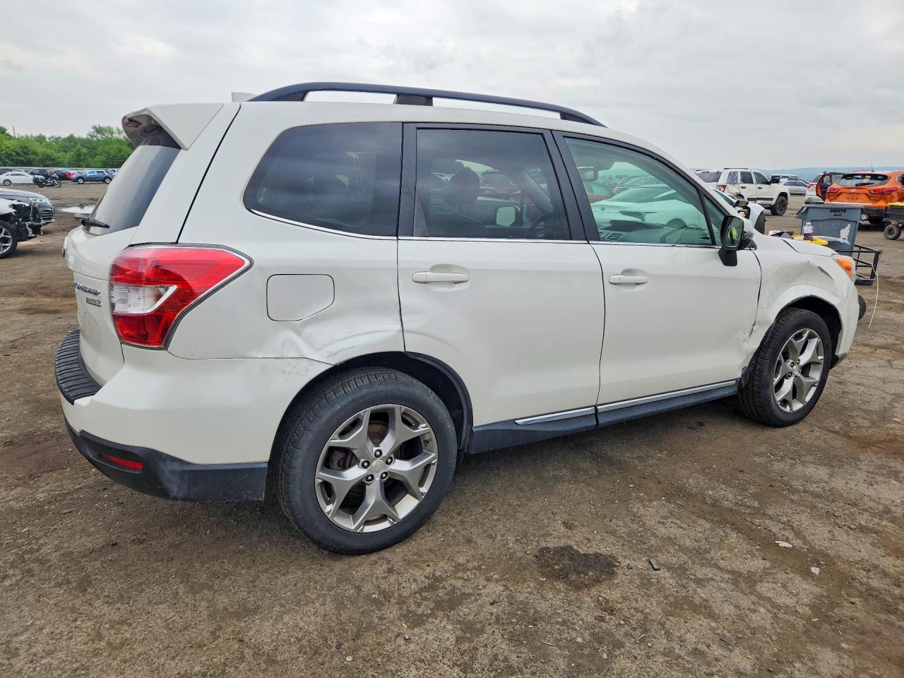 Subaru Forester 2.5i Touring
