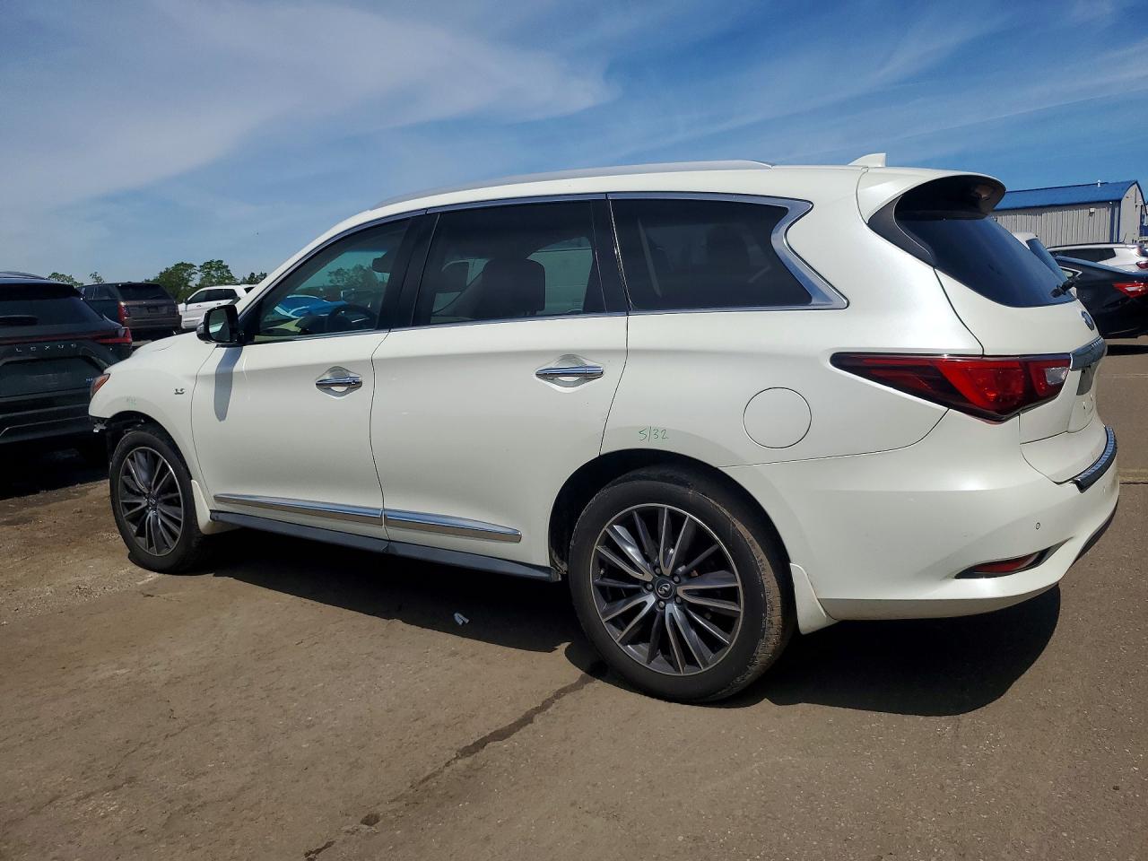 INFINITI Qx Base