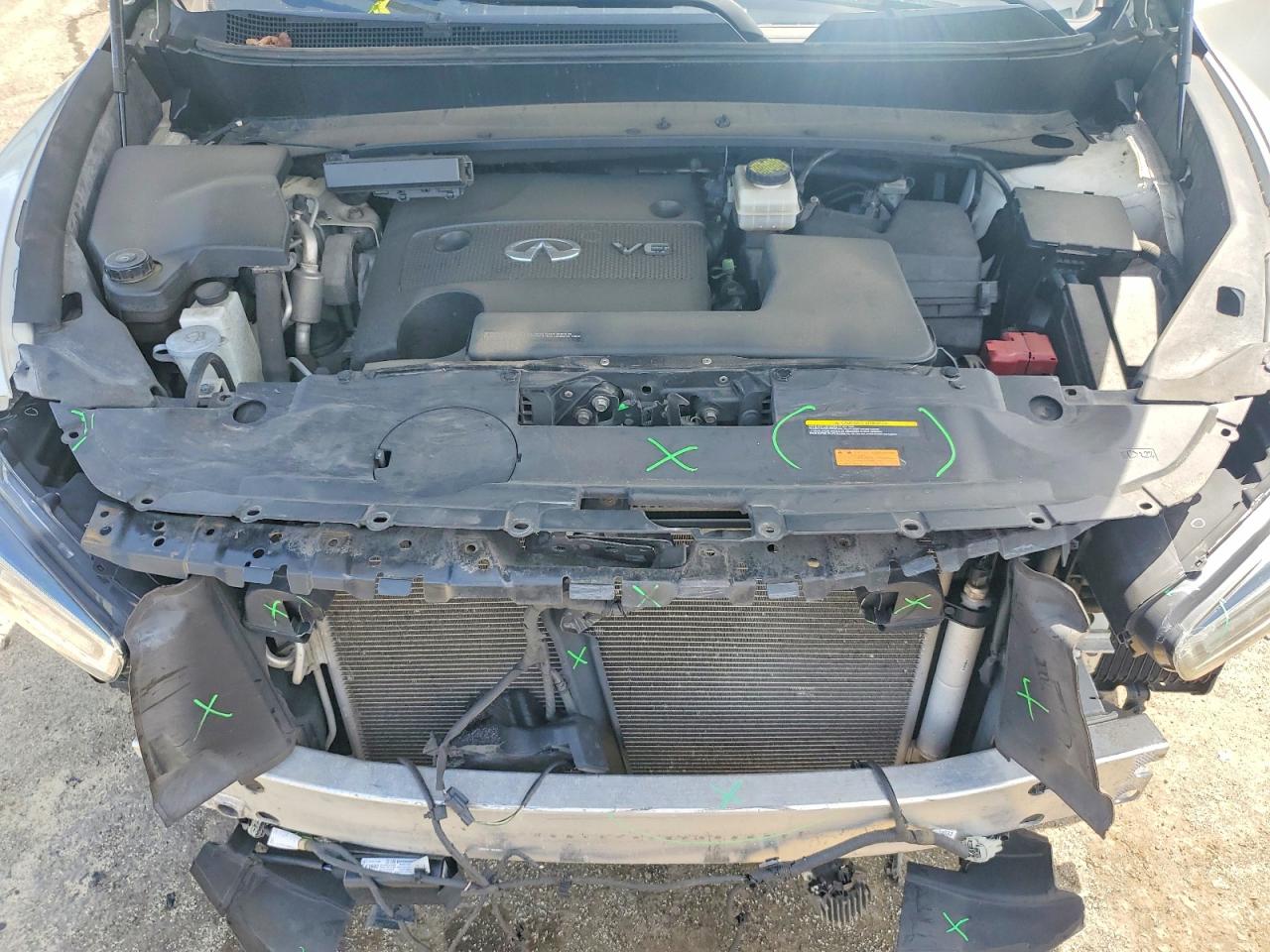 INFINITI Qx Base