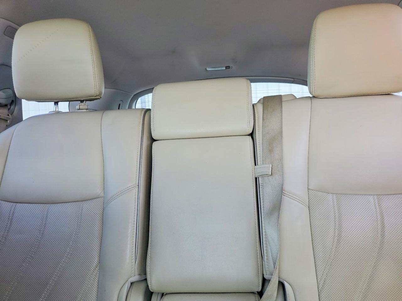 INFINITI Qx Base