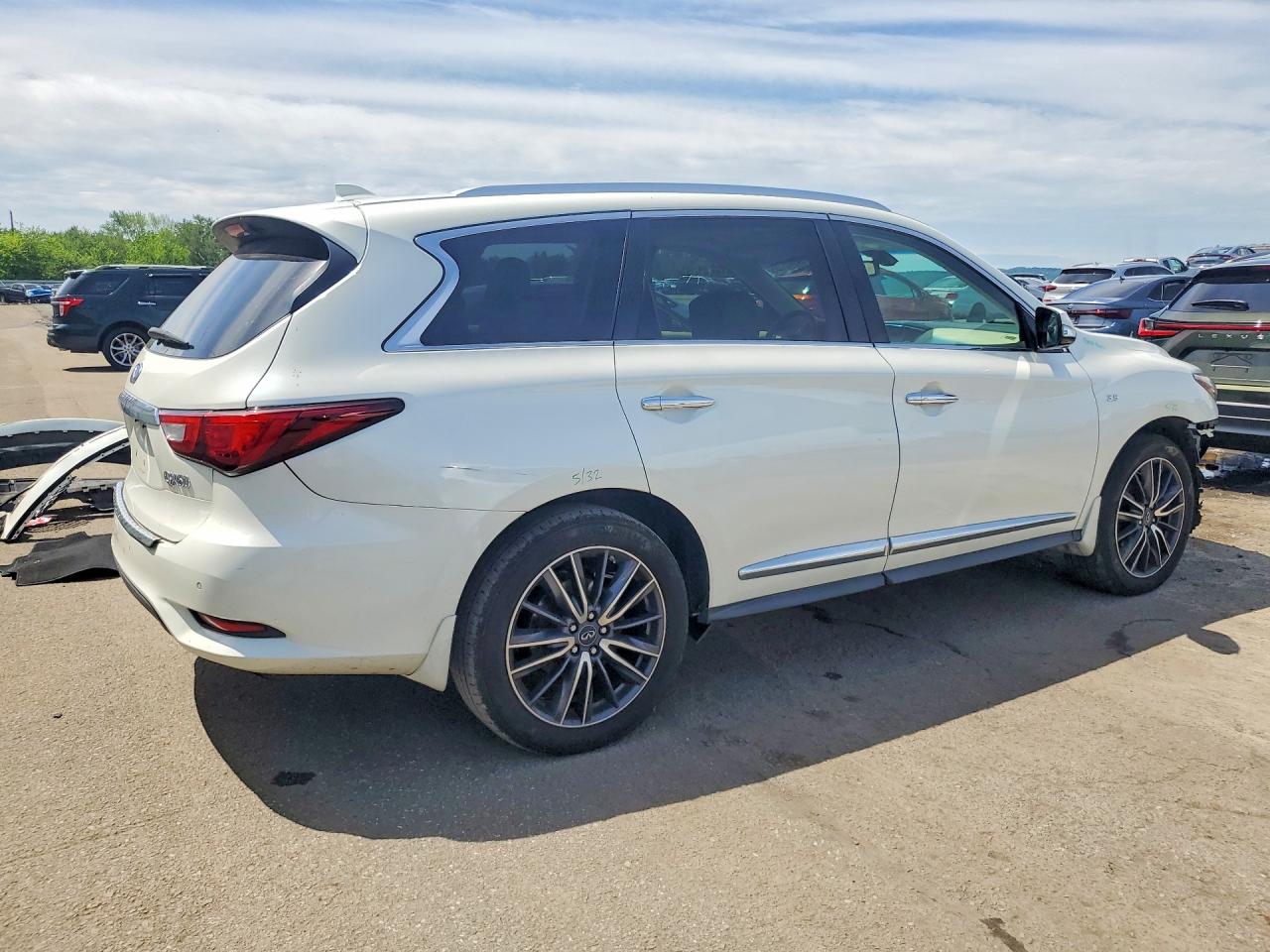 INFINITI Qx Base