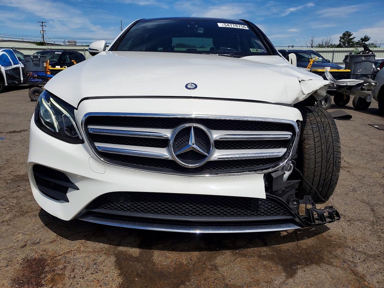 Mercedes-Benz E-Class 300 4matic