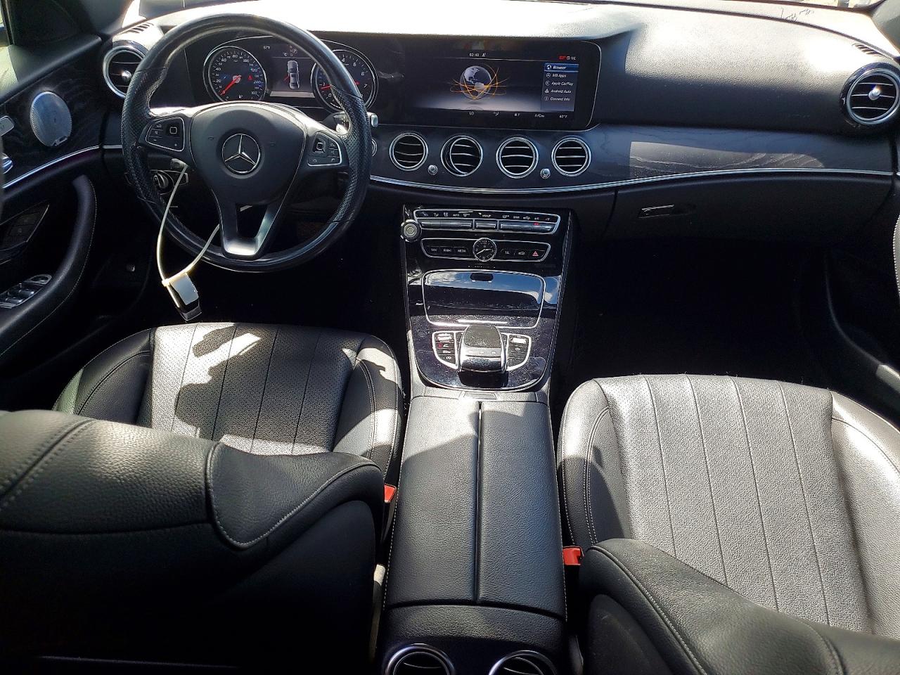 Mercedes-Benz E-Class 300 4matic