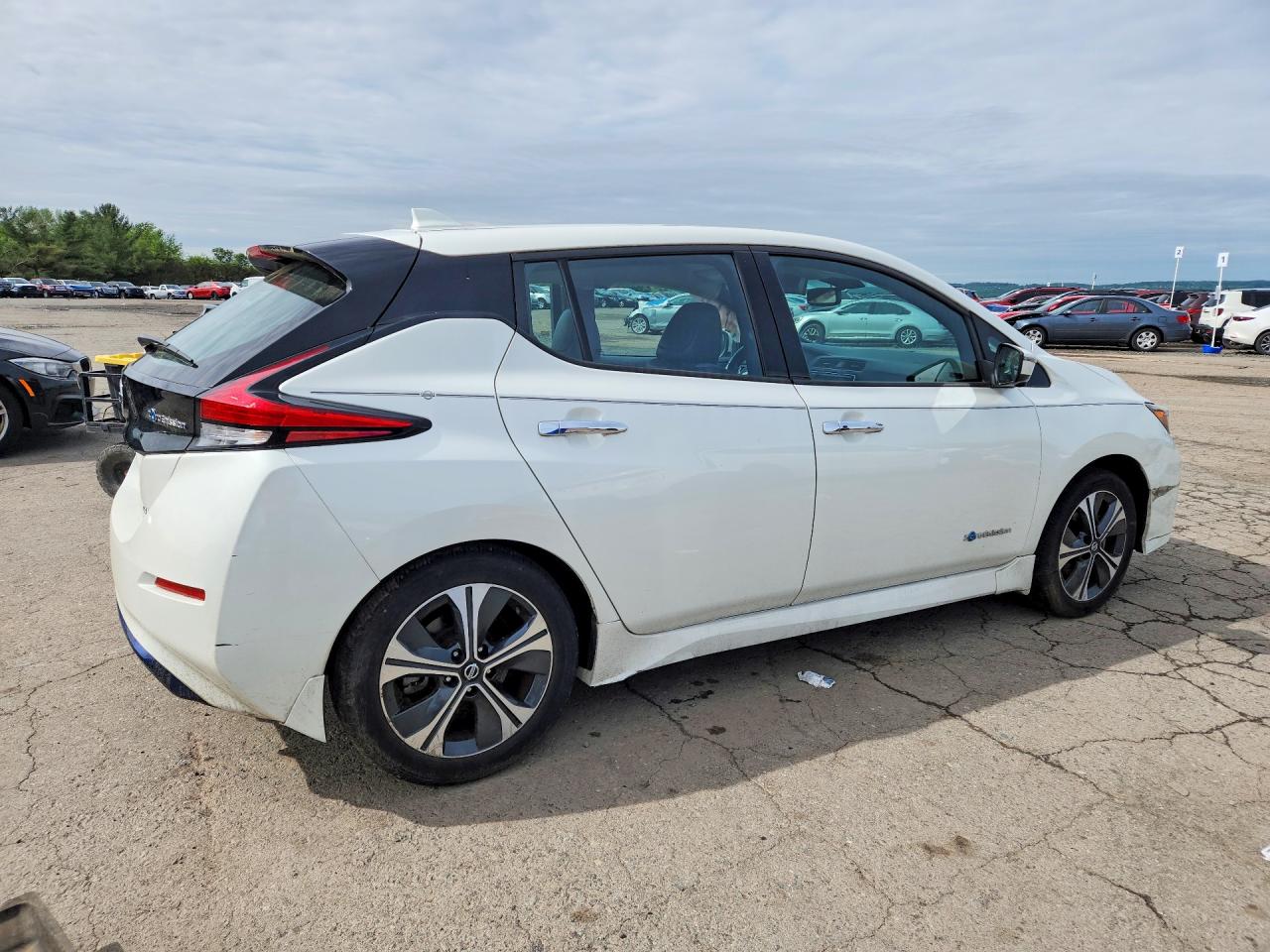 Nissan LEAF Sl