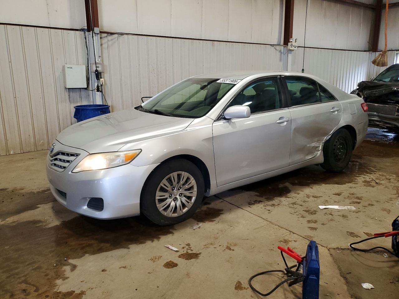 Salvage Toyota Camry Image