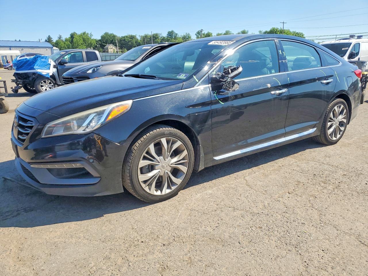 Salvage Hyundai SONATA Image