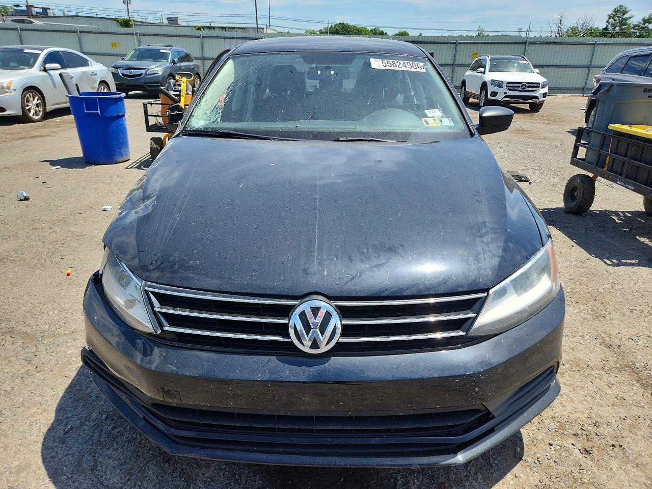 Volkswagen Jetta Base