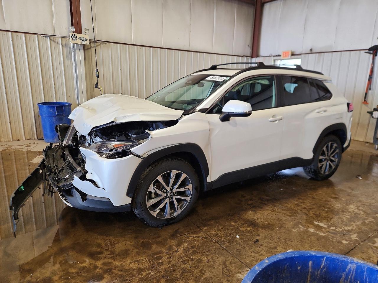 Salvage Toyota Corolla Image