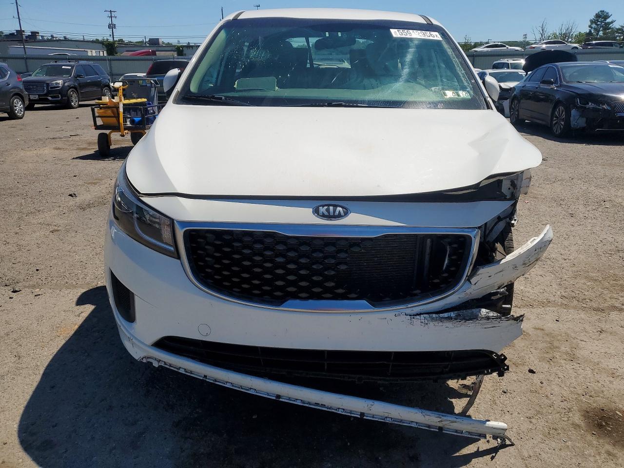 Kia Sedona L